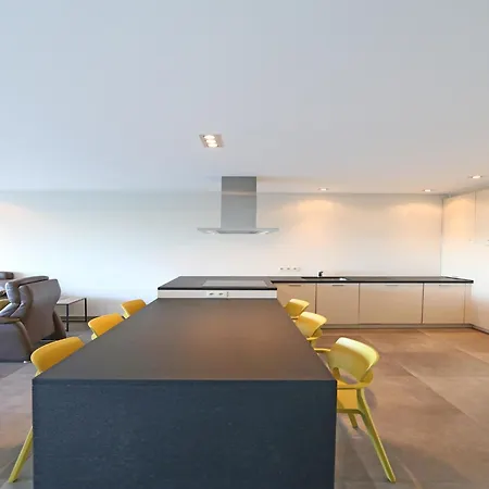 In Het Zoute With Sea Views アパート *